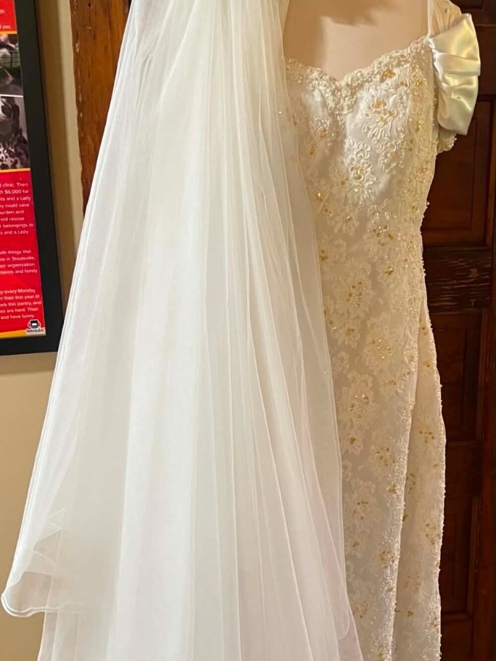 Mon Cheri Bridal, Inc. Wedding Dress and Wedding Veil